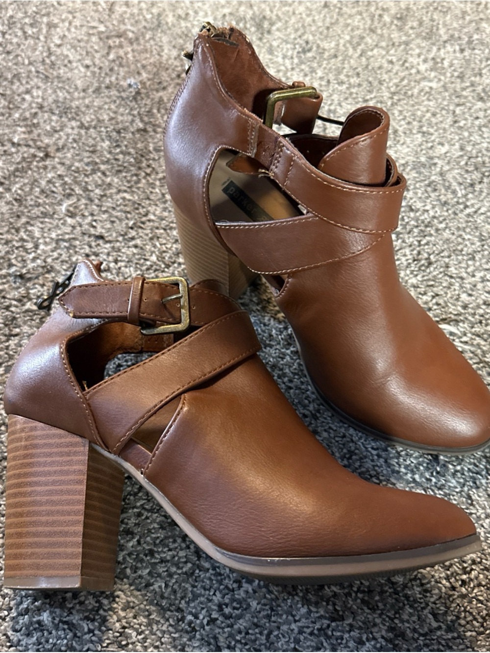 Parker & Sky Brown Faux Leather Strappy Booties Ankle Boots 5.5M Block Heel